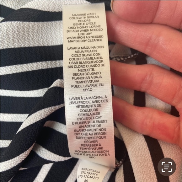 CHICO’S Striped Long Roll Tab Sleeve Button Down Career Wear Blouse Size 0 or XS - Picture 8 of 15